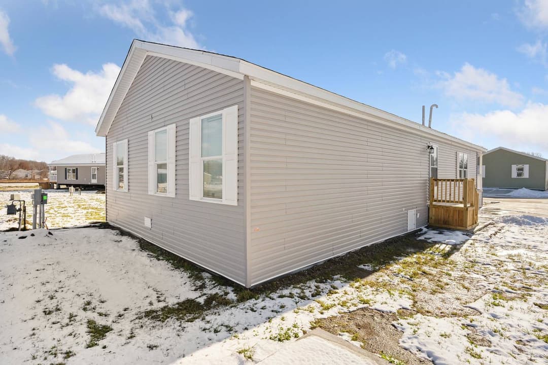 N610 exterior home features