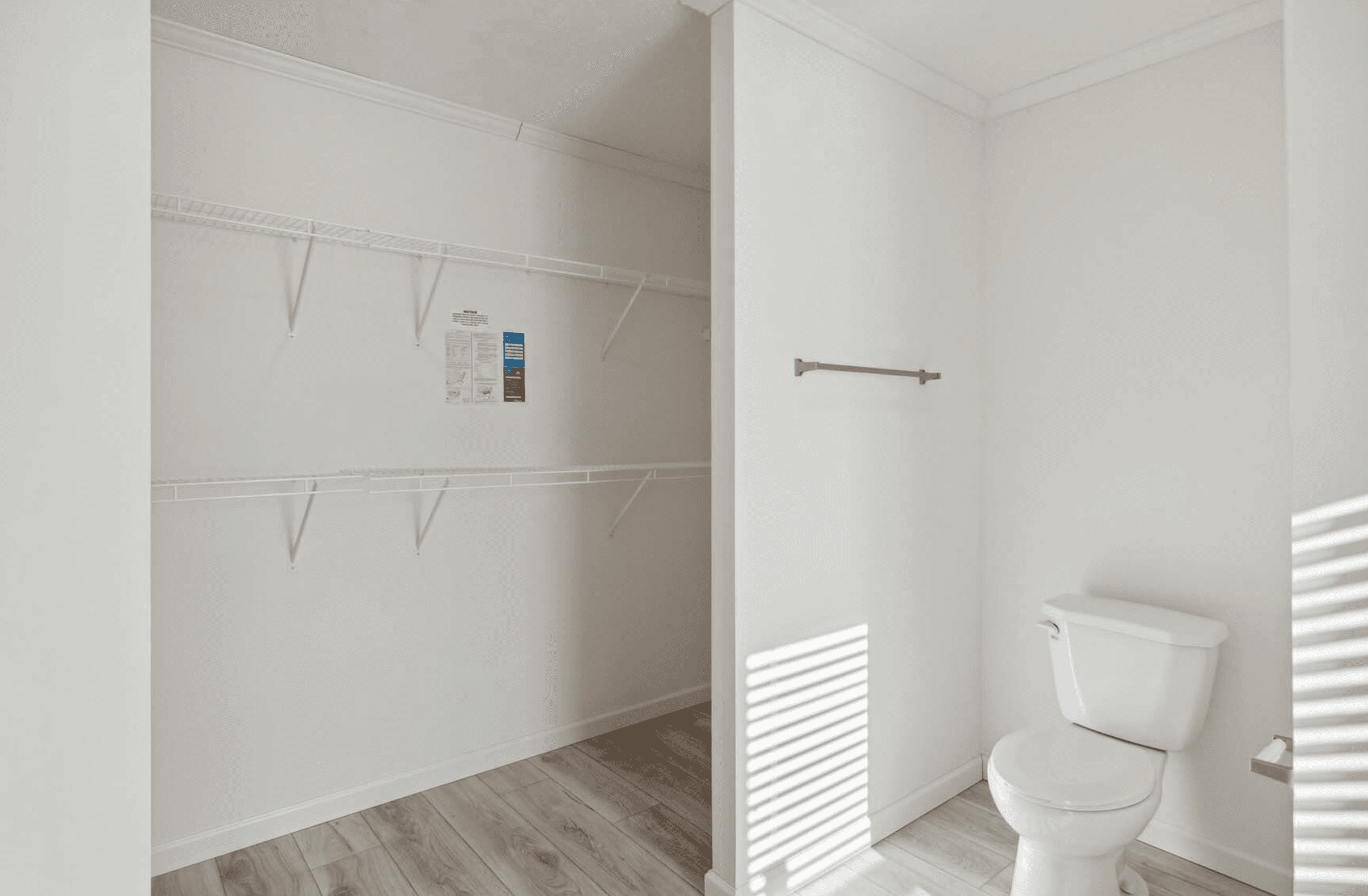 N679 bathroom home features