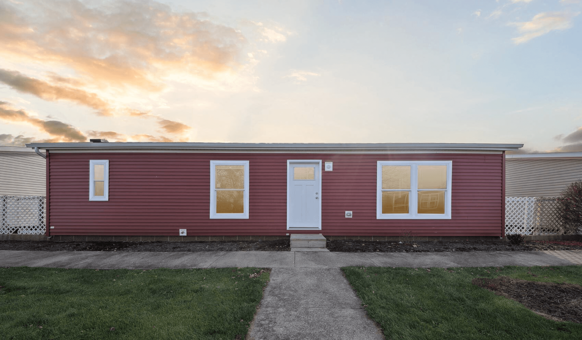 N656 hero, elevation, and exterior home features