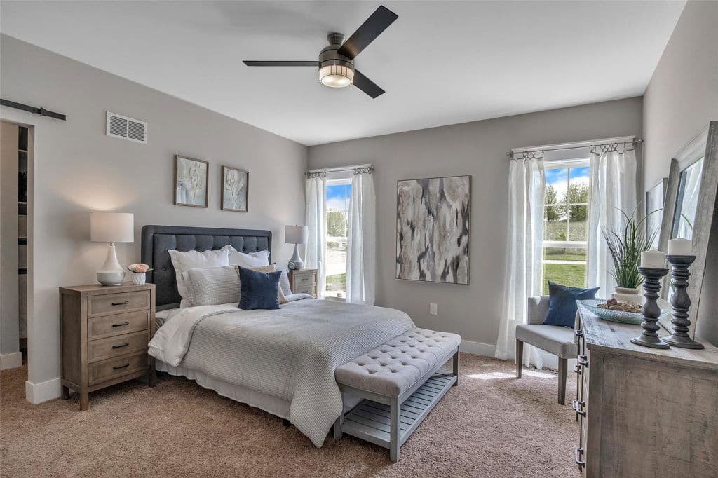 Otter creek bedroom home features