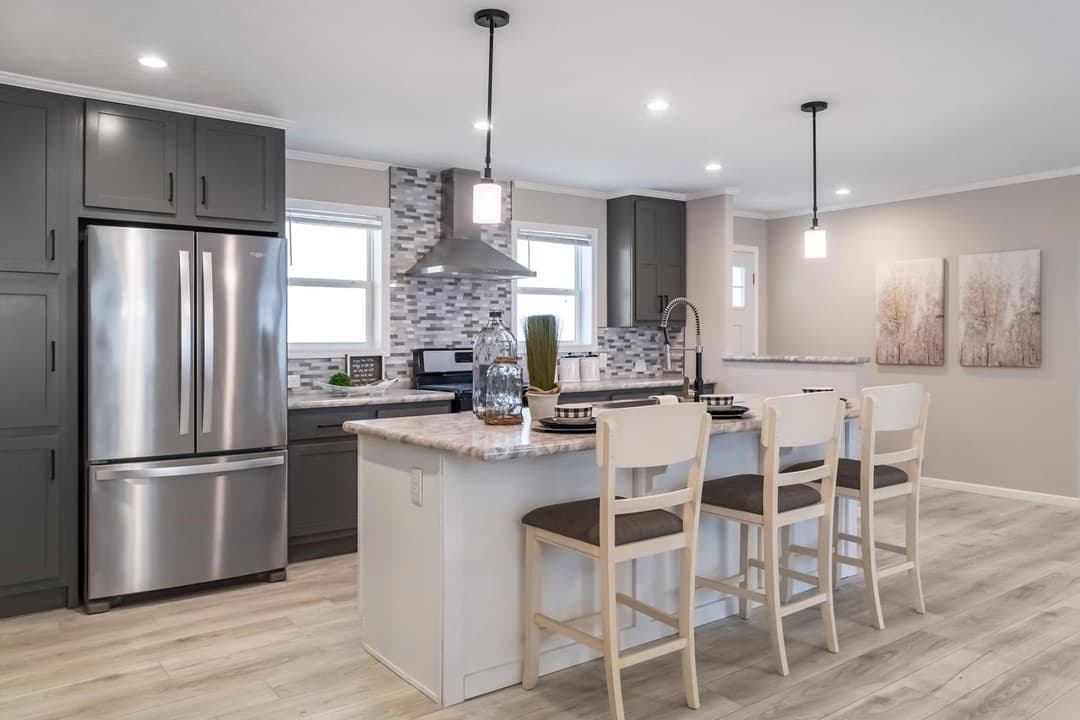 N611 kitchen home features