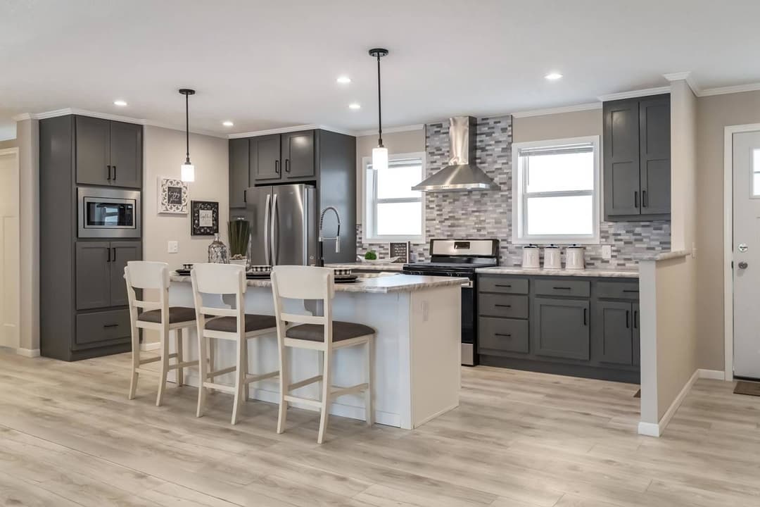 N611 kitchen home features