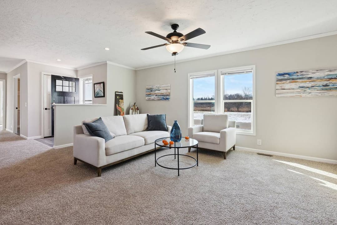 N620 interior home features